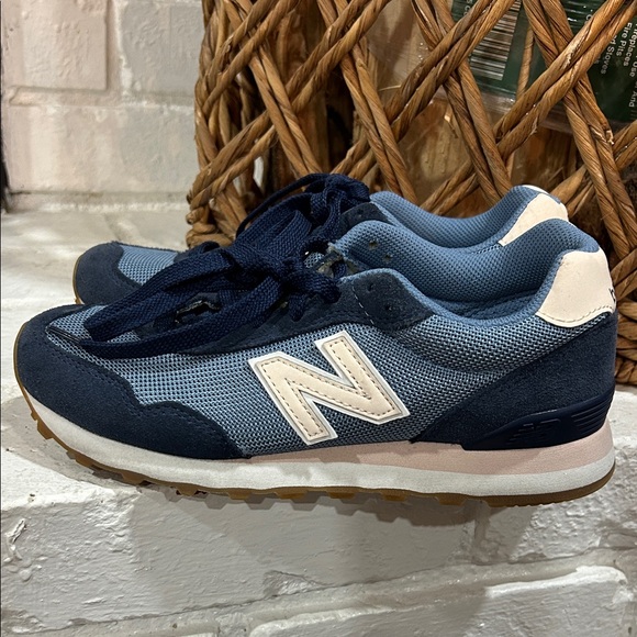 New Balance Navy and Pink Casual Sneakers - Picture 3 of 5
